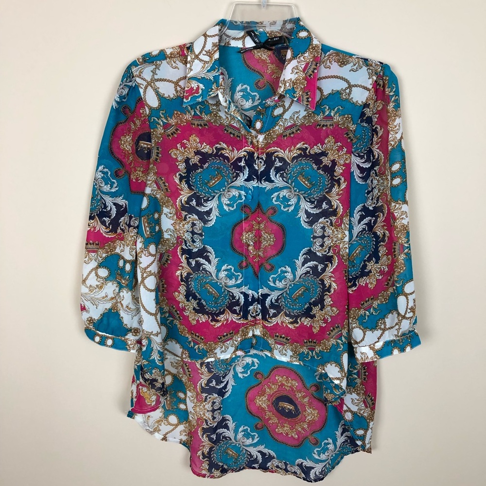 Bright Crown Print Hi Lo Button Blouse